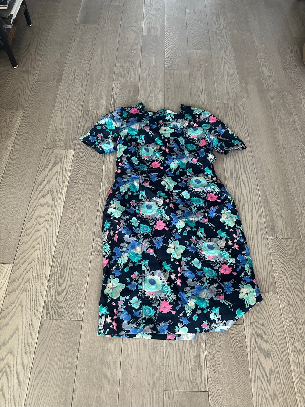 Valentino Navy Floral Short-Sleeve Sheath Dress with Teal & Pink Accents
